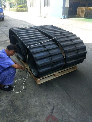 600*125*62 OEM Cralwer Dumper RT800 Dumper مسار المطاطي