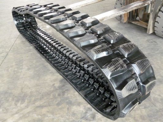 450*83.5*74 بيع بالجملة ATV UTV بدون مفاصل آلات البناء قطع الغيار الحفار مسار المطاط