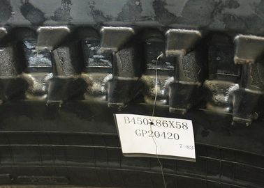 مقطورات مطاطية للشاحنة 450 × 86 × 58 لـ Bobcat T830 T870
