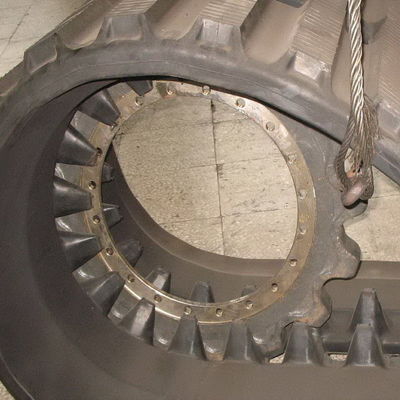 800x150x68 LD1000 المضخات المطاطية مسار المعدات البناء قطع الغيار