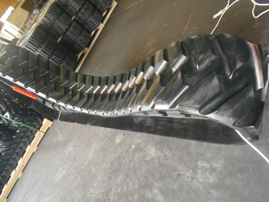 460 X 225 X 36 مسار مطاطي لـ AP-1055B مسار مطاطي لـ Asphalt Paver