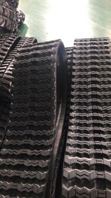 320x86x55/400x86x55/450x86x55 نمط زيغ زاغ سكيد ستير شاحن مطاطي