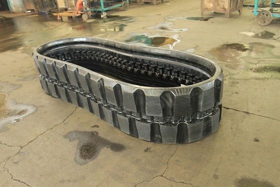 مسار مطاطي KU450X86X58/B450X86X58 شاحن القيادة المنزلية تحت العربة مسار مطاطي