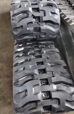 مسار مطاطي KU450X86X58/B450X86X58 شاحن القيادة المنزلية تحت العربة مسار مطاطي