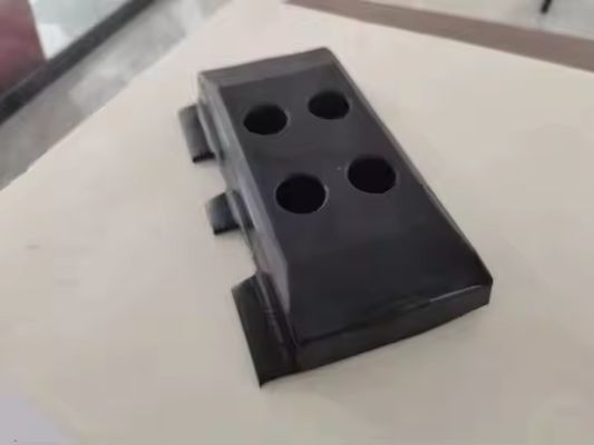 مصنع التوريدات المطاطية المسار المثبت المسار المثبت لـ Vogel E S1600/S1800/S1900 المصنع من الصين