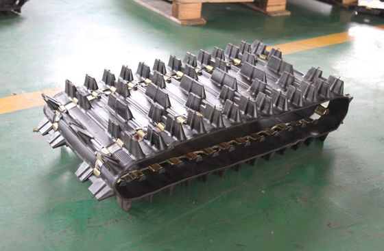 500x50.5x56/380x50.5x45/254x64x27 مكونات مسار مطاطي للسيارات الثلجية