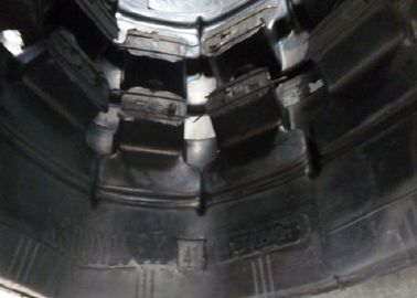 131.61 Kg Excavator Rubber Tracks 300 X 109 X 41 With Joint Free Technology